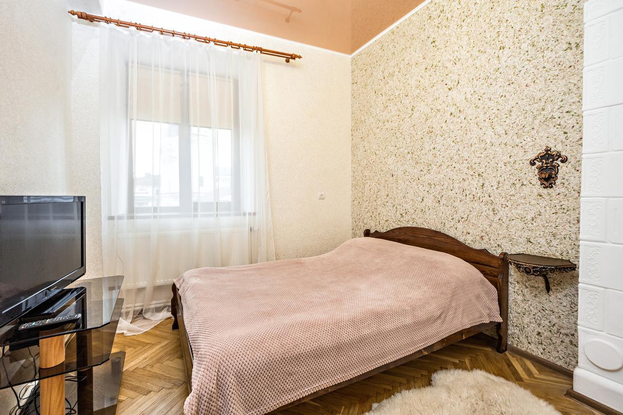 Apartment In A City Center! Krakivska,34 Lviv Exterior photo